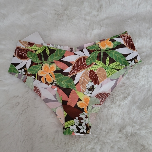 ❣️AERIE BRAND NEW 2-PACK NO SHOW AND BOYBRIEF SIZE M - Picture 2 of 6